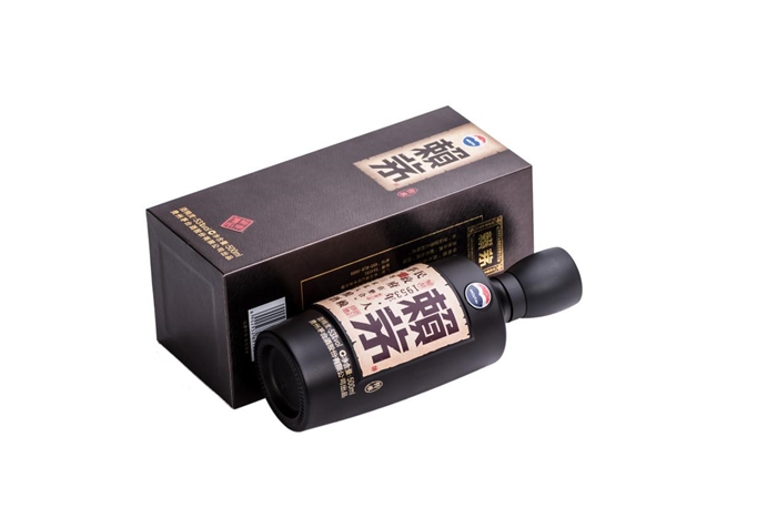 在白酒市场上，赖茅酒53度价格是什么水平？