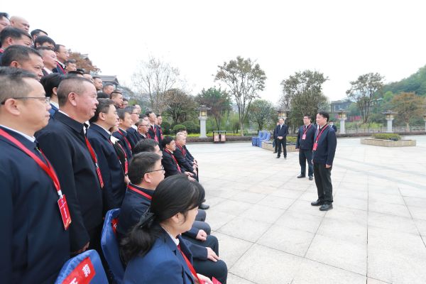 丁雄军讲话