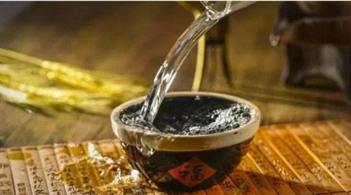 赖茅酱香型白酒